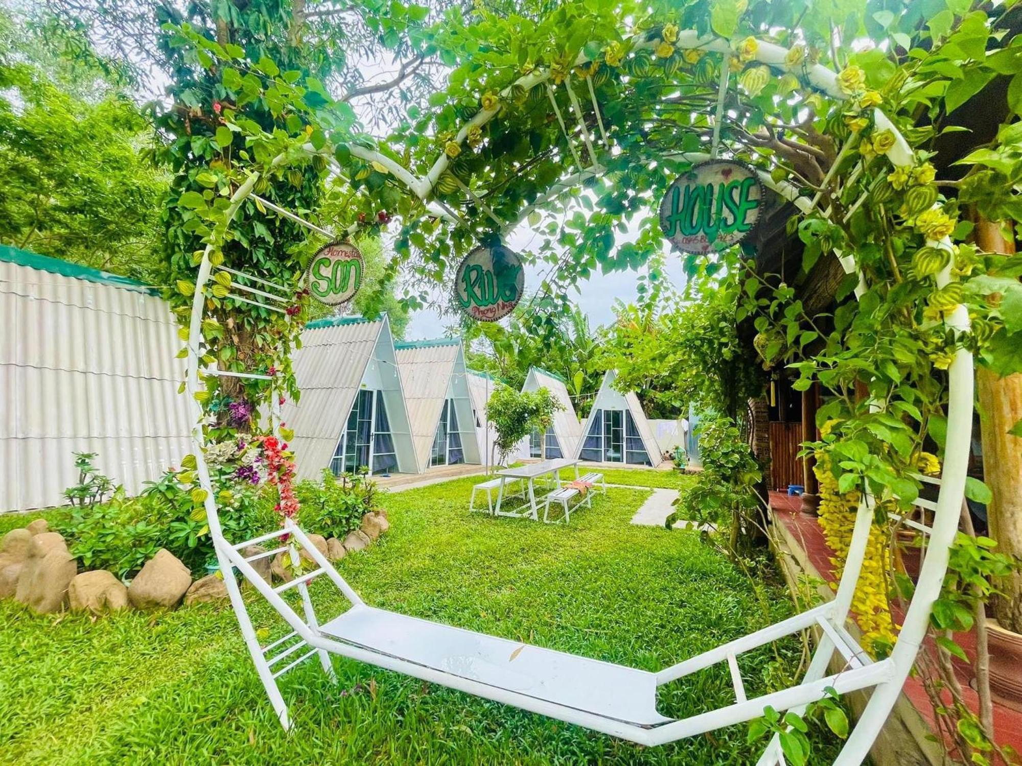 Son River House Phong Nha Bagian luar foto