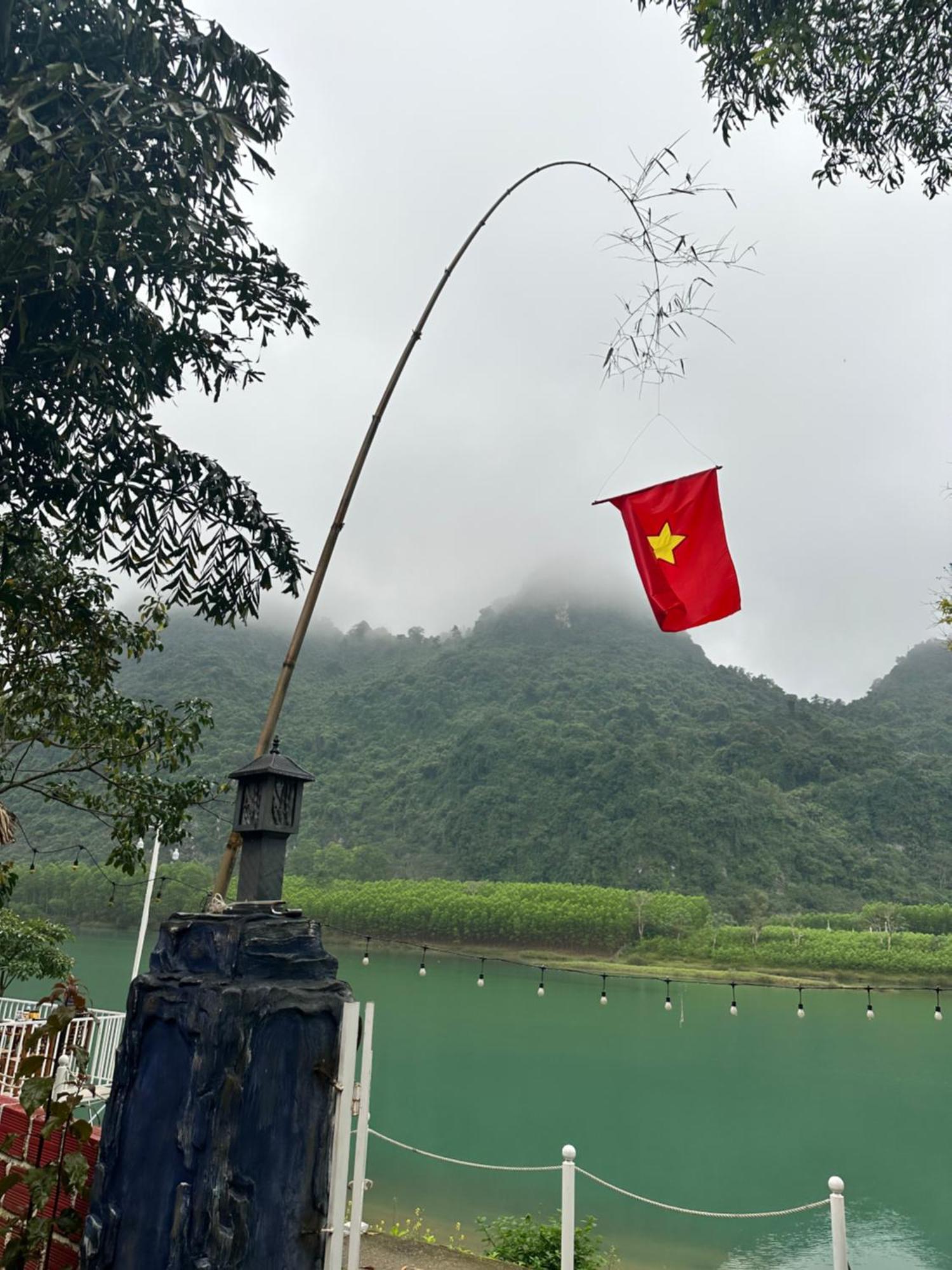 Son River House Phong Nha Bagian luar foto